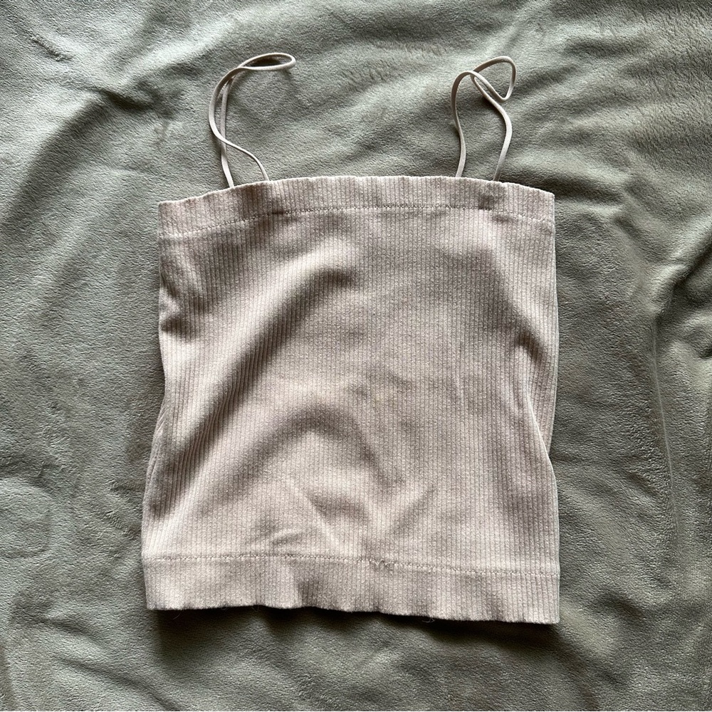 American Eagle baby pink crop top
